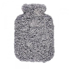 Wärmflasche mit Bezug aus Lammfell
