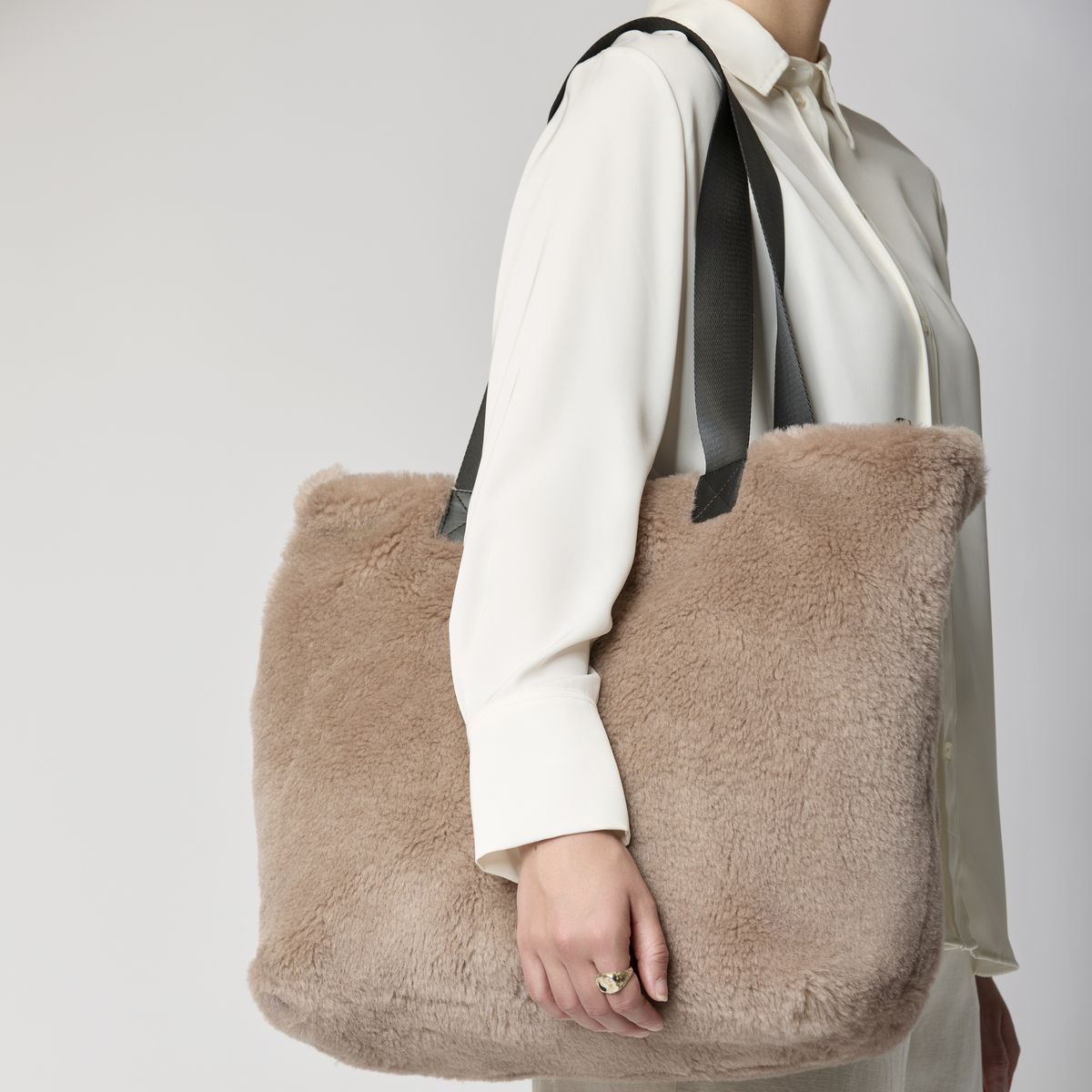 lammfelltaschen