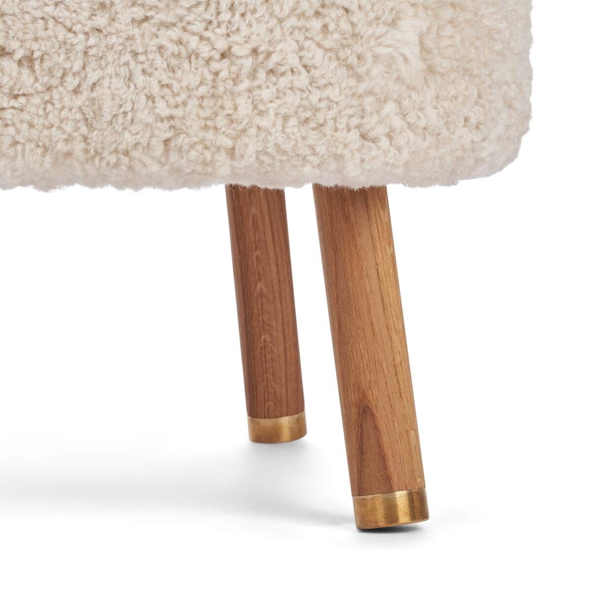 Lammfell Hocker Emil | Premium | Kurzhaar Perlweiß