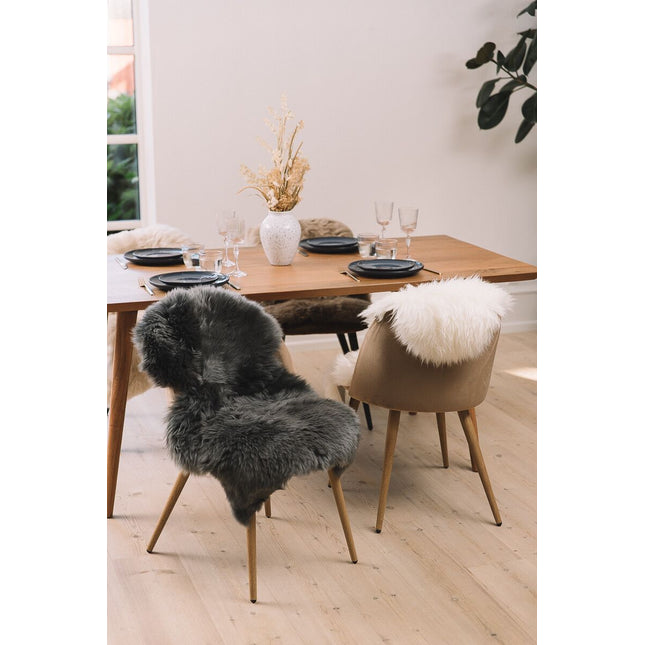Merino Lammfell | Langhaar | Neuseeland | Ca. 85x60 cm Leinen