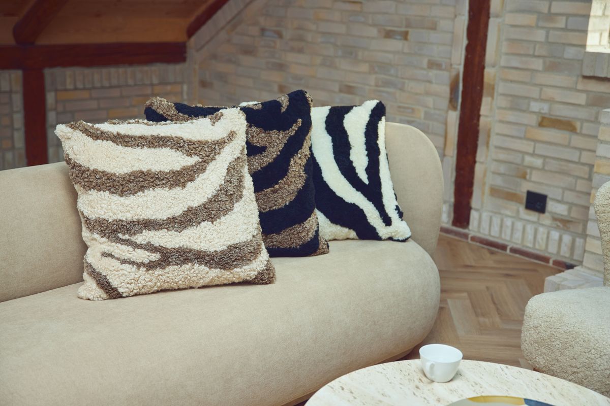 PATTERN COLLECTION | Fellkissen | Kurzhaar | Neuseeland | 60x60 cm Fellkissen | Lammfellhaus.at