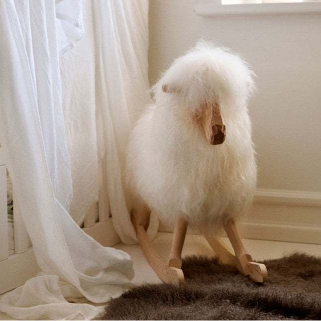 Schaukelschaf | Povl Kjer Design | Gotland | Groß Gotland Naturgrau