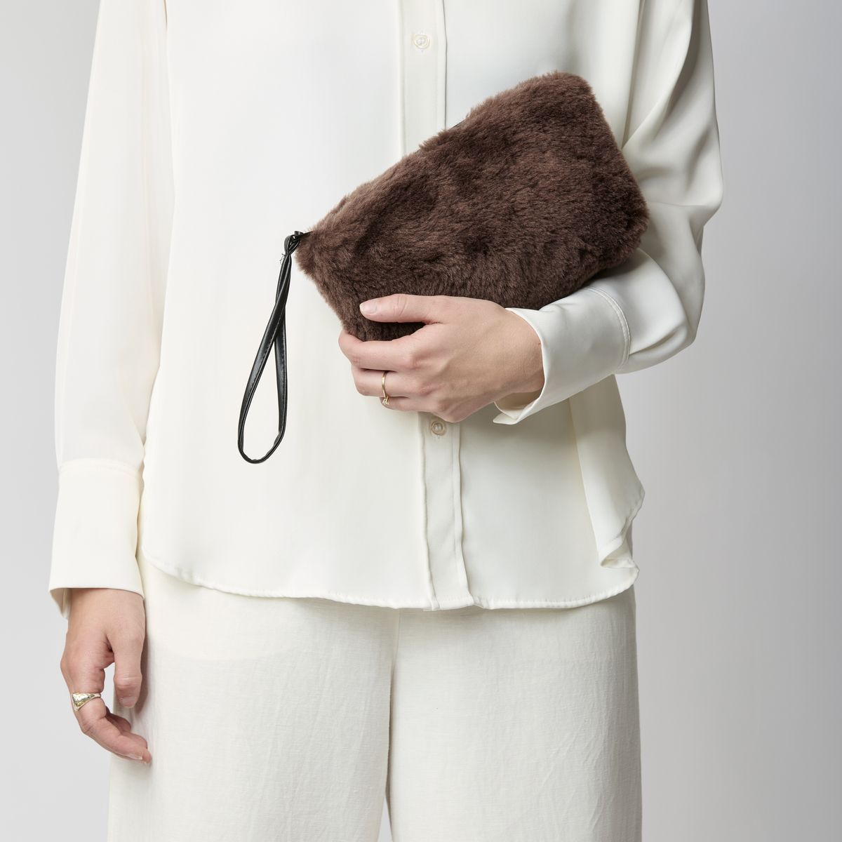 Nelly Clutch | Neuseeland | Lammwolle Taschen | Lammfellhaus.at