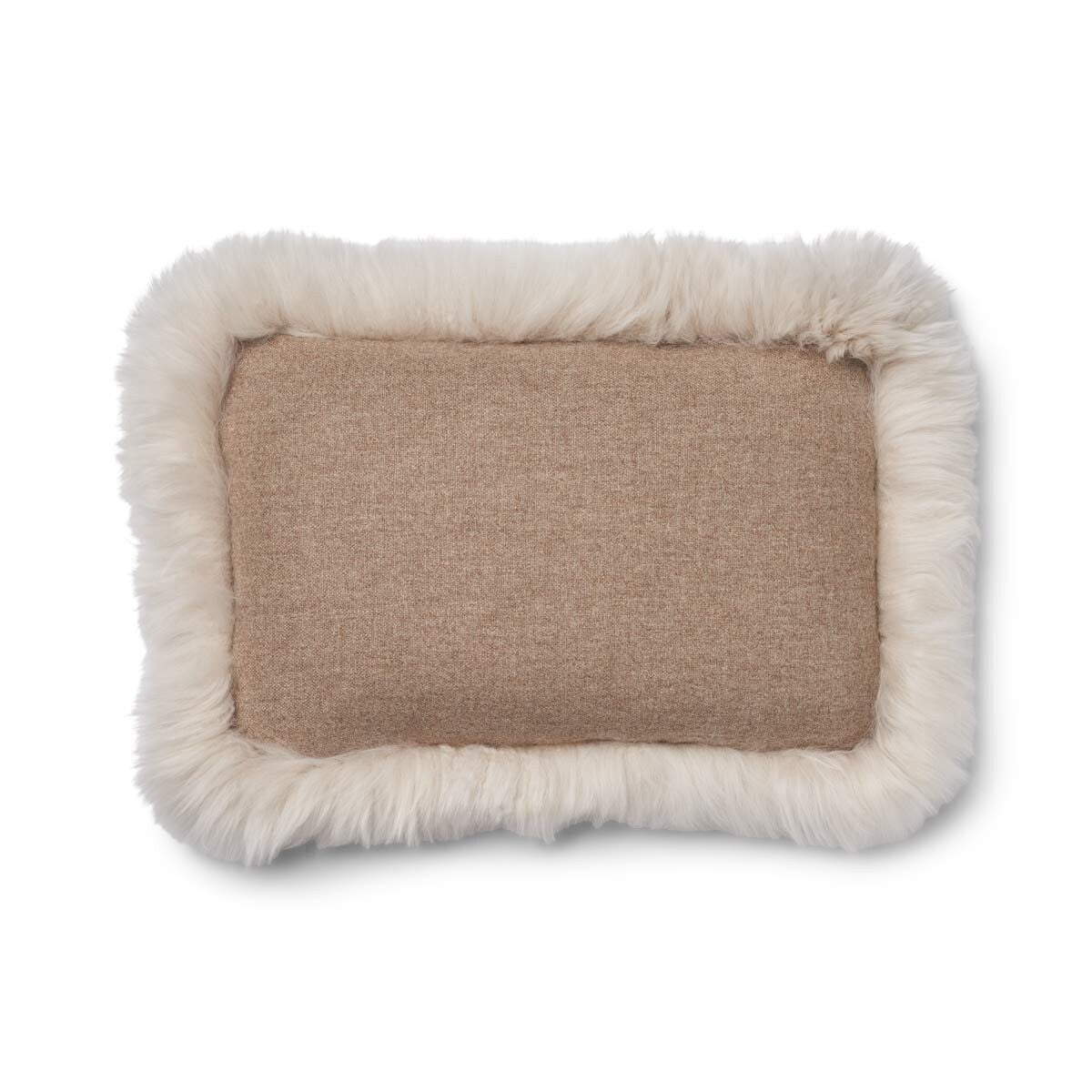 Wollkissen | 100% Wolle | Fellborte | 52x52 cm | 34x52 cm Fellkissen | Lammfellhaus.at