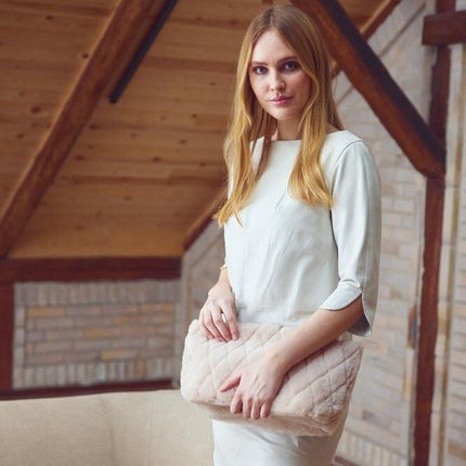 Hannah Clutch | Neuseeland | Lammwolle Beige