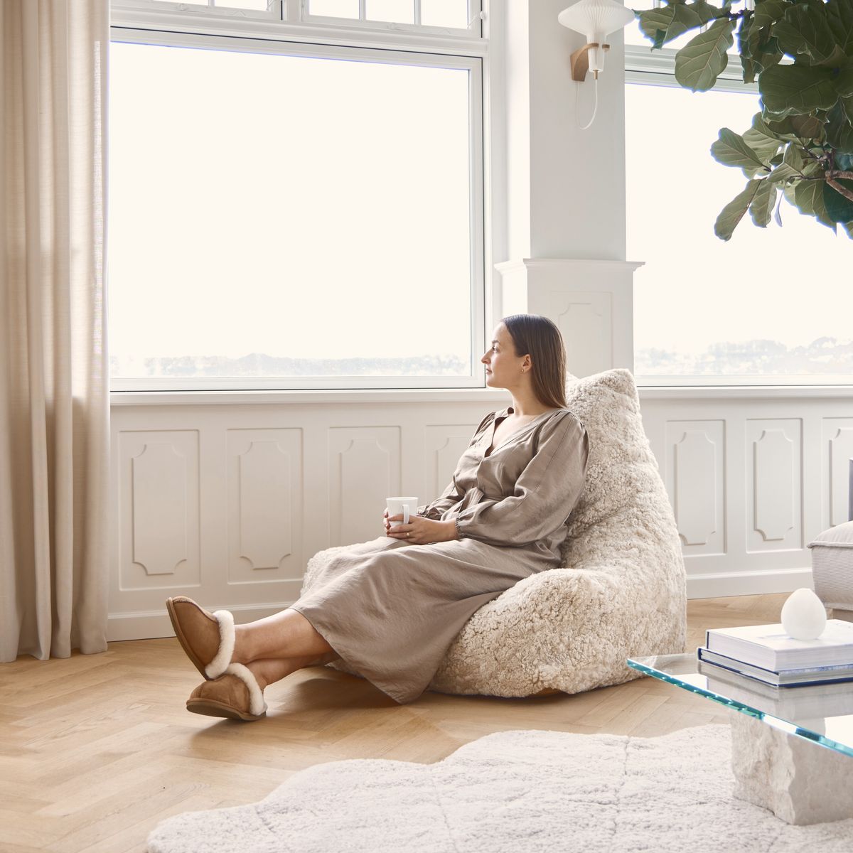 Lammfell Sitzsack Premium | Kurzhaar | Neuseeland | 100x100x80 cm Sitzsäcke | Lammfellhaus.at