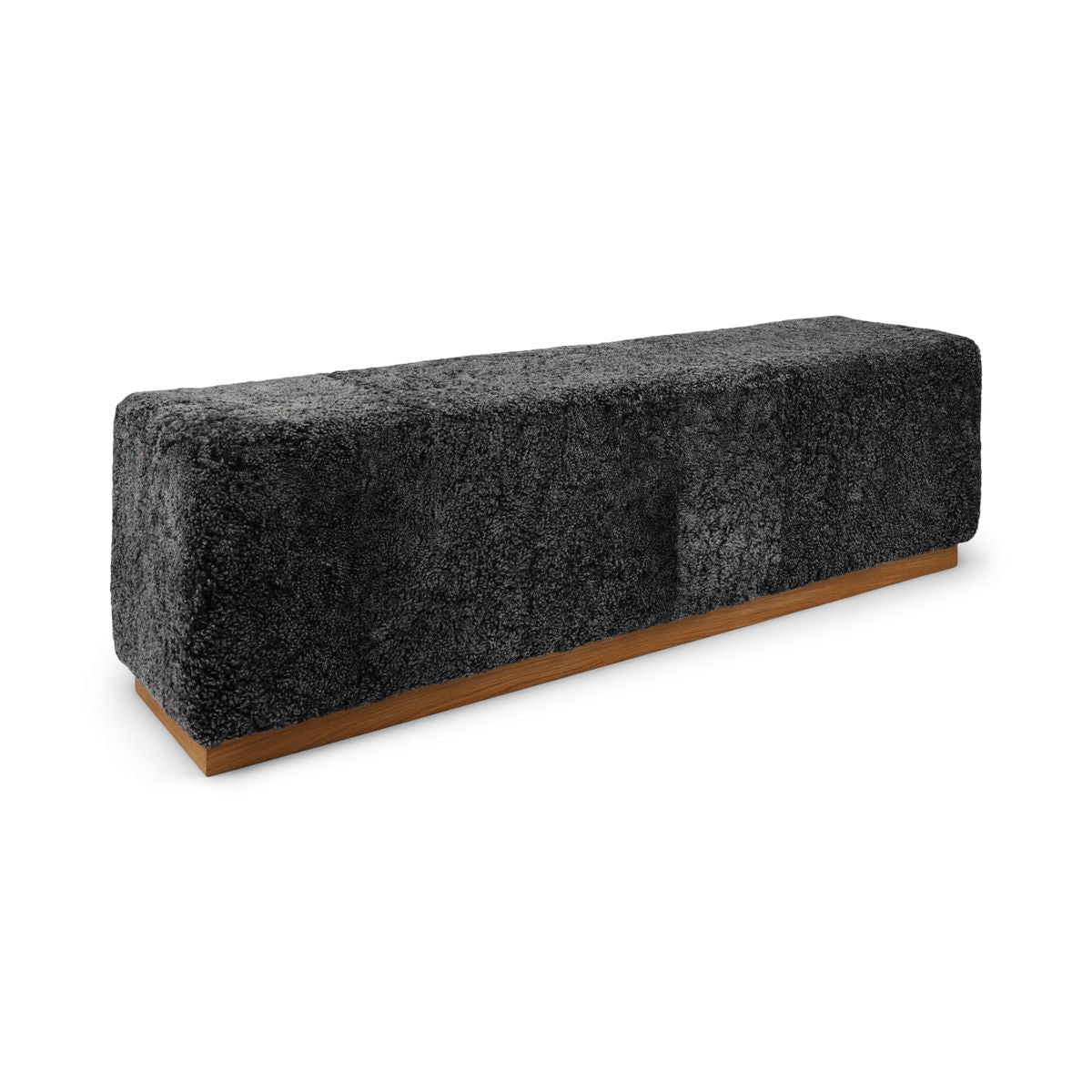 Lammfellbank Benjamin | Kurzhaar | 160x44x52 cm Bänke | Lammfellhaus.at