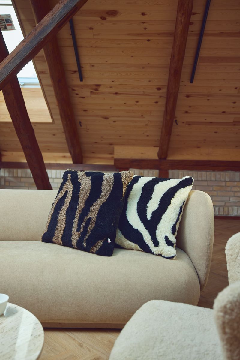 PATTERN COLLECTION | Fellkissen | Kurzhaar | Neuseeland | 60x60 cm Fellkissen | Lammfellhaus.at