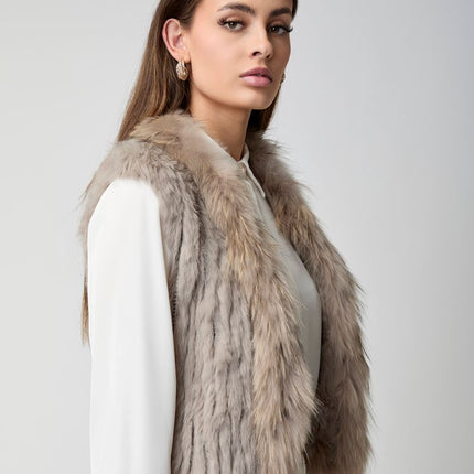 Anna Weste | Kaninchen, Waschbär Taupe