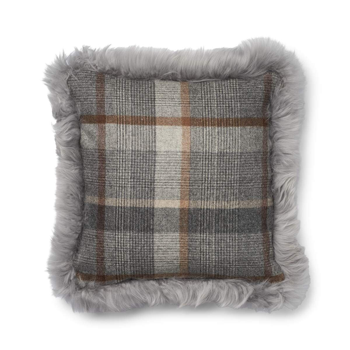 Kariertes Wollkissen | 100% Wolle | Fellborte | 52x52 cm | 34x52 cm