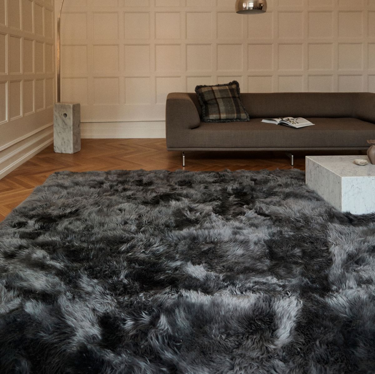 Lammfell Designerteppich Premium | Langhaar | Neuseeland Schwarz