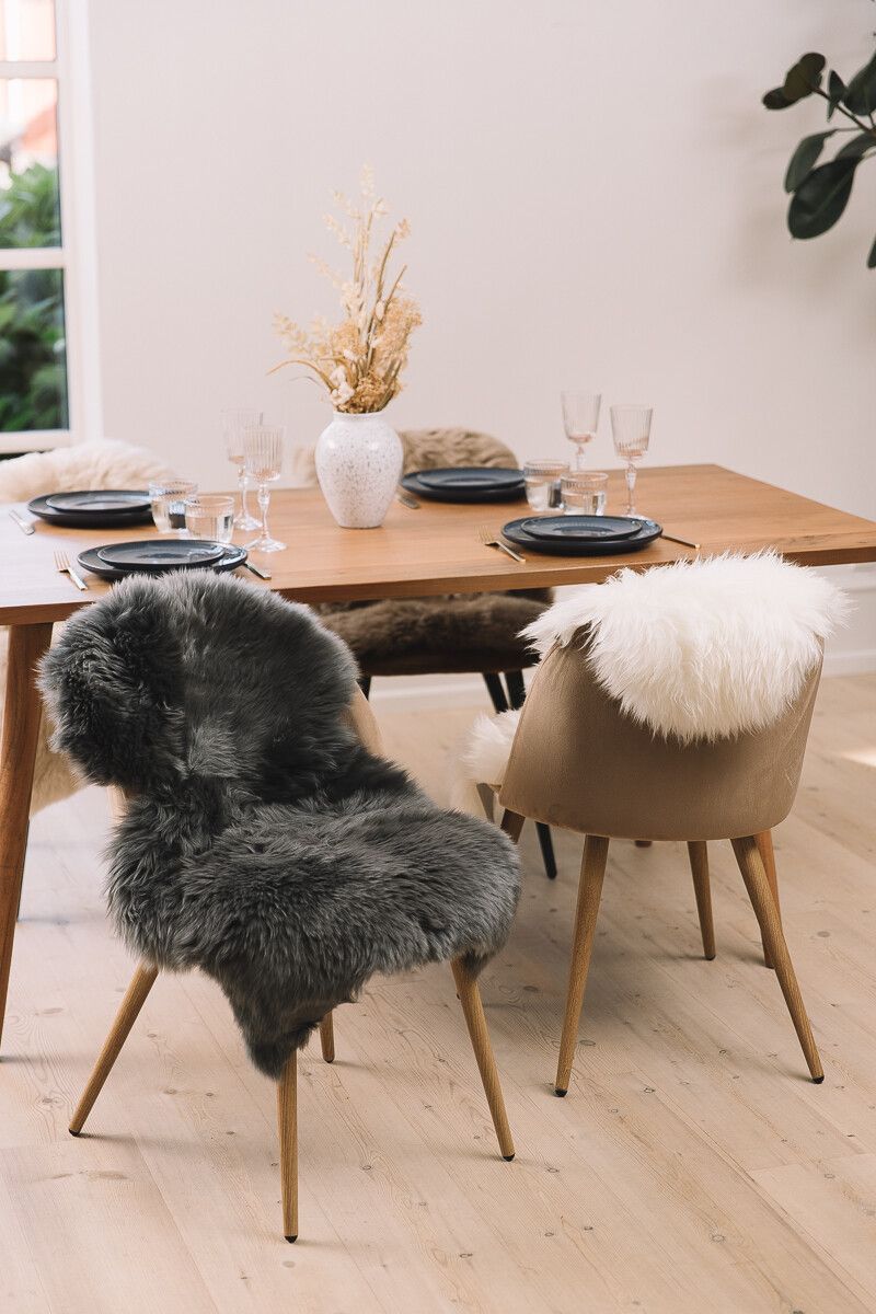 Fellvang Merino Lammfell | Langhaar | 90x60cm Leinen