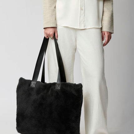 Norma Shopper | Neuseeland | Lammwolle Schwarz