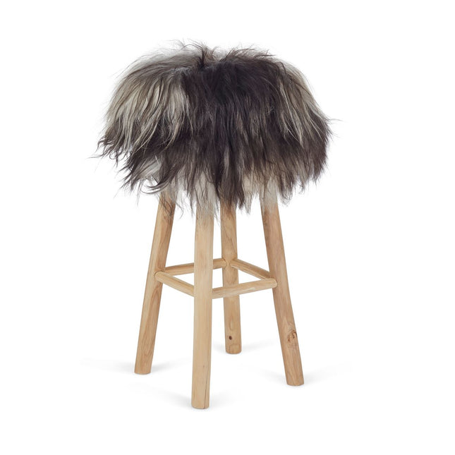 Holzbarhocker mit Lammfell | Island