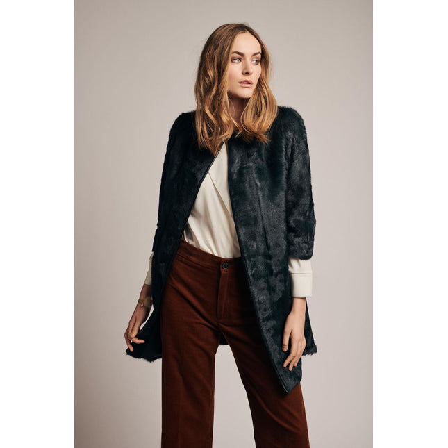 Olivia Mantel | Ziegenleder