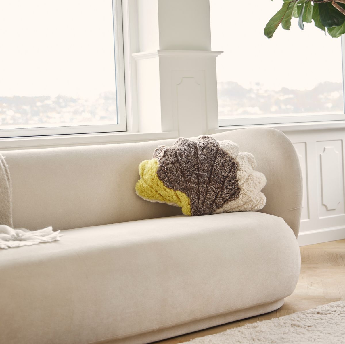 PATTERN COLLECTION | Shell Kissen | Kurzhaar | Neuseeland Gelb/Taupe/Leinen