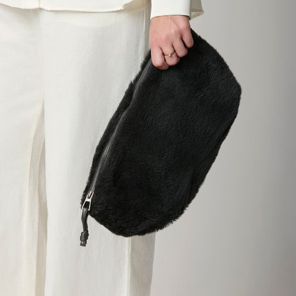 Maxi Havanna Clutch | Neuseeland | Lammwolle Schwarz