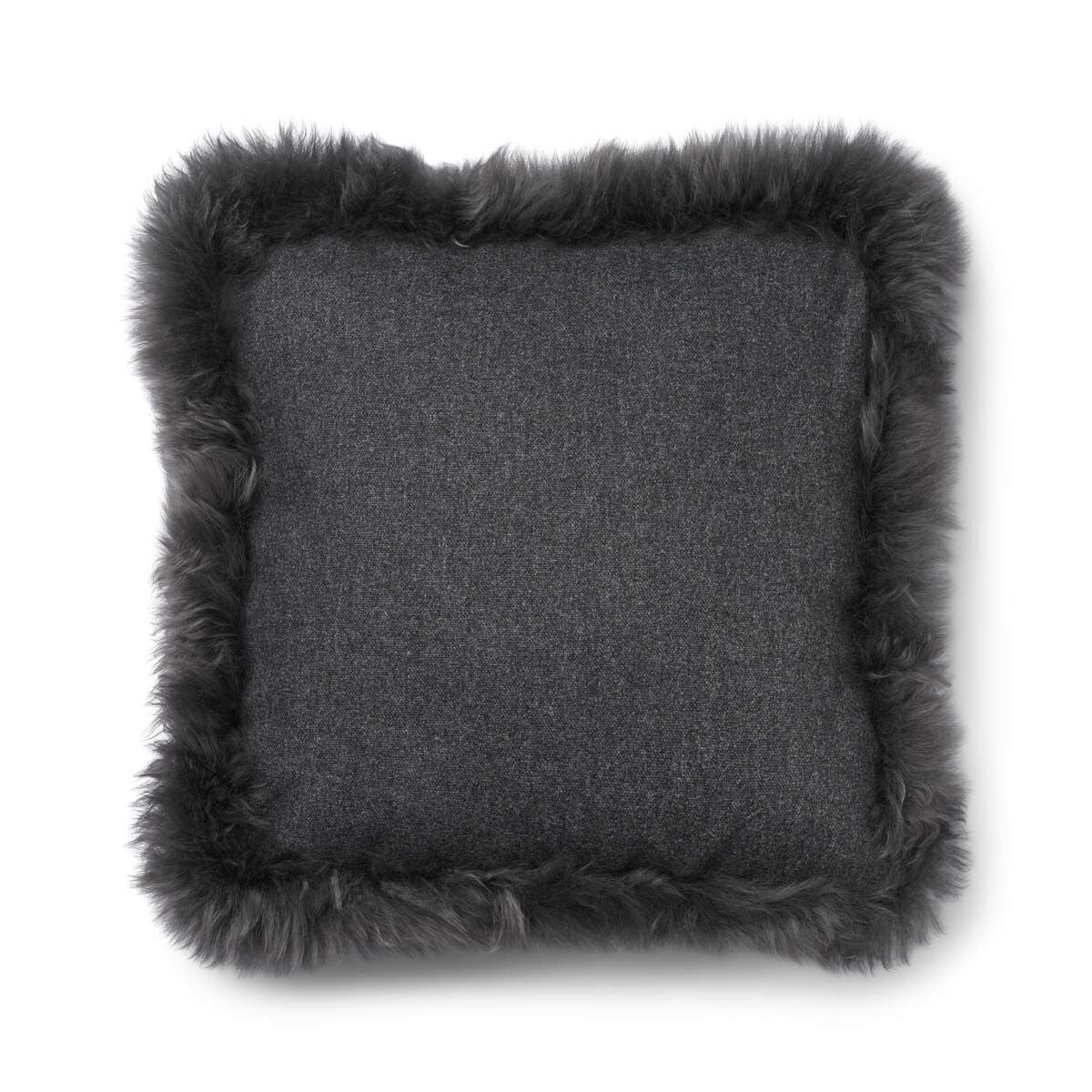 Wollkissen | 100% Wolle | Fellborte | 52x52 cm | 34x52 cm Fellkissen | Lammfellhaus.at