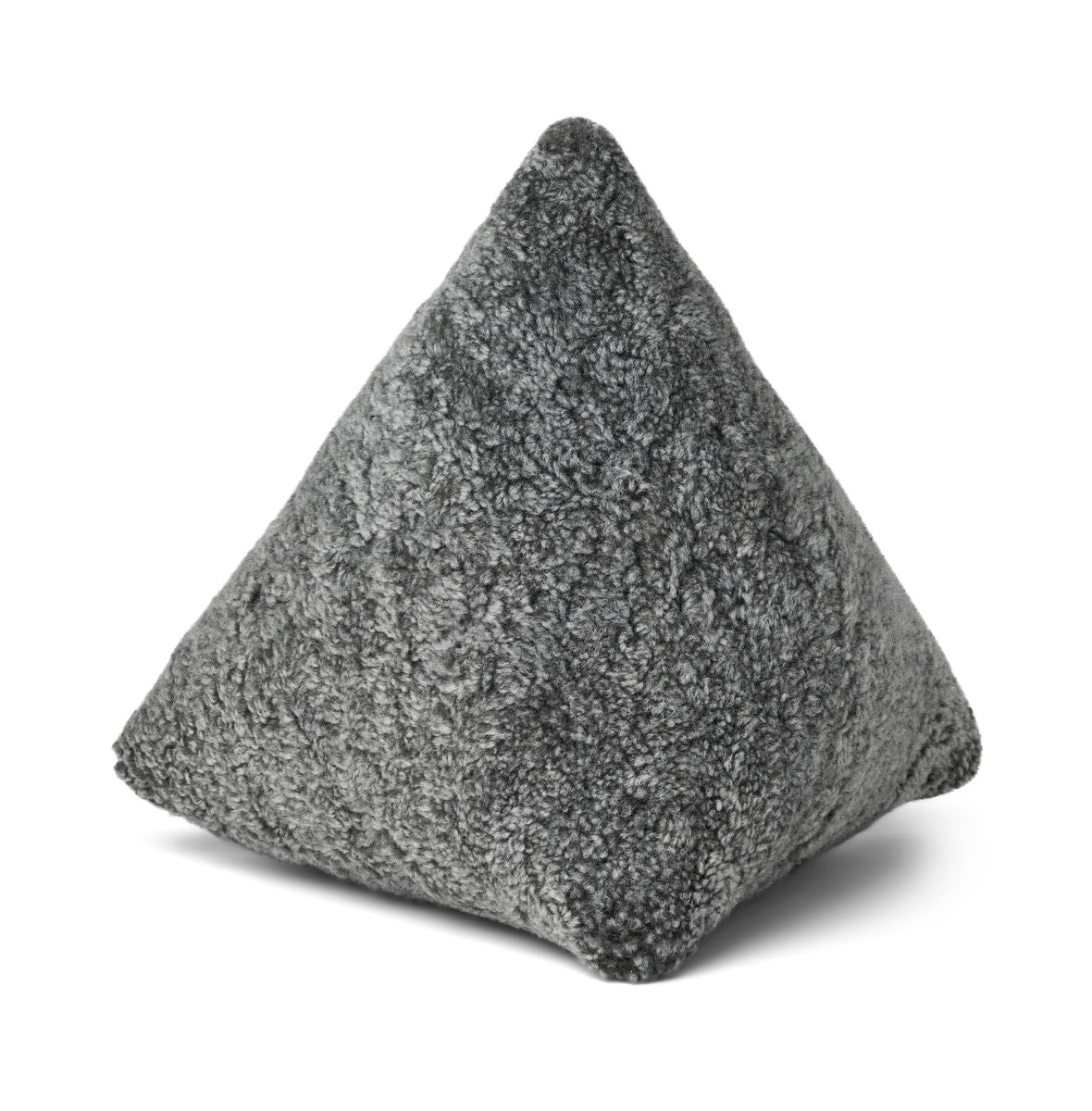 Hematite Lammfellkissen | Kurzhaar | Neuseeland | 35x35x35 cm Fellkissen | Lammfellhaus.at