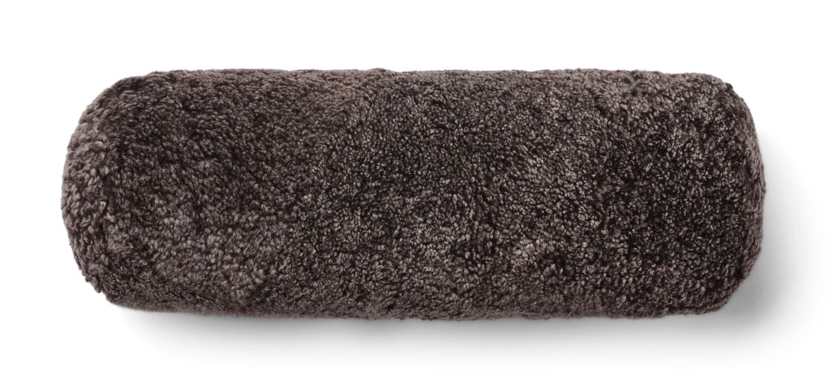 Korallenkissen | Kurzhaar | Neuseeland | 20x52 cm Fellkissen | Lammfellhaus.at