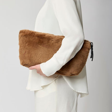Maxi Havanna Clutch | Neuseeland | Lammwolle Teddybraun