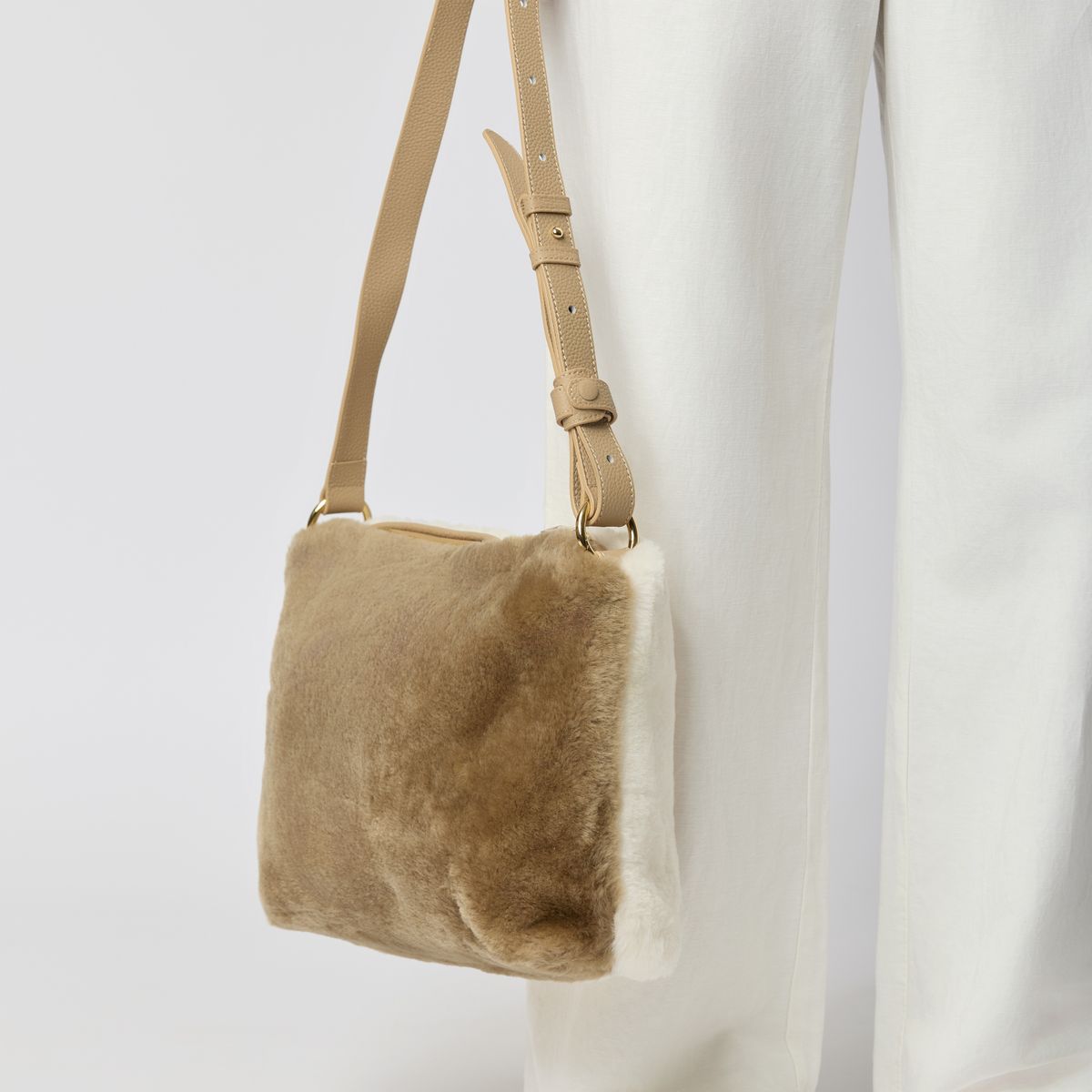 Olivia Maxi Tasche | Neuseeland Lammwolle Taschen | Lammfellhaus.at