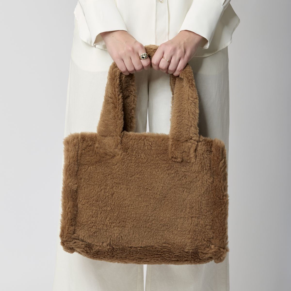 Mini Glory Shopper | Neuseeland | Lammwolle Lederbraun
